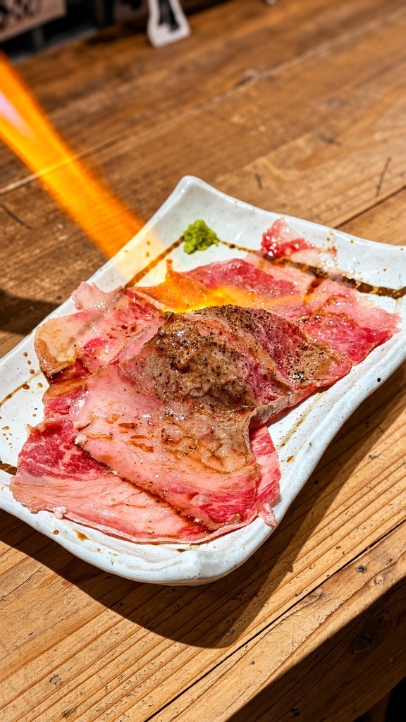 壱岐牛の炙り肉寿司